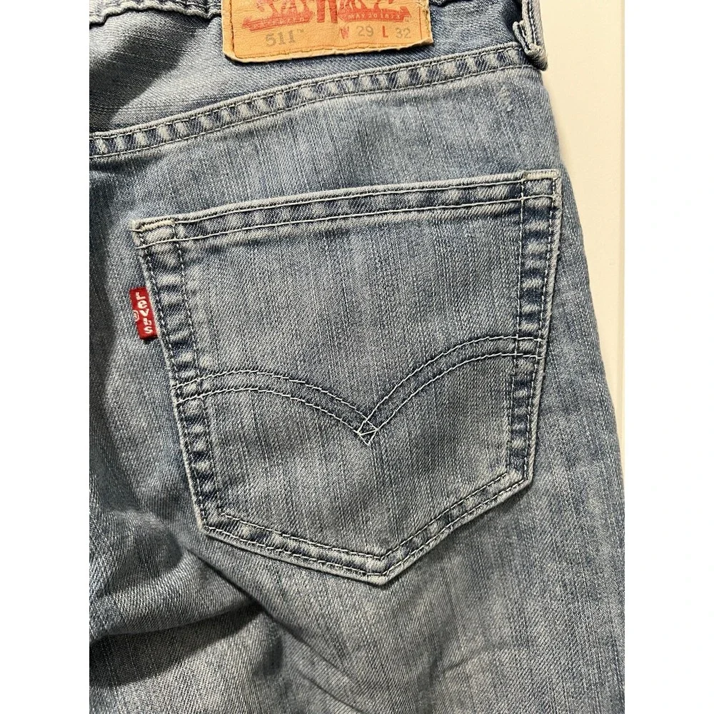 Levi‎ Men's Jeans Size W29 x L32 Light Wash Denim Slim Fit 511